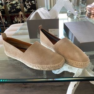 Brand NEW Aquatalia Leonardo suede ECRU loafers size 11 made in Spain